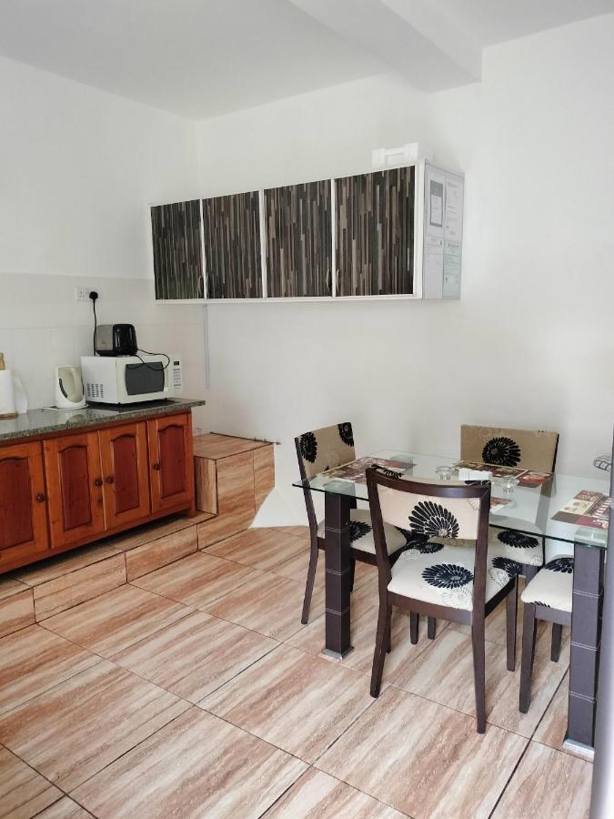 Loversnest Self Catering Anse aux Pins Dış mekan fotoğraf