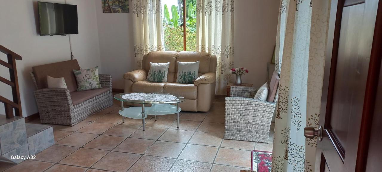 Loversnest Self Catering Anse aux Pins Dış mekan fotoğraf