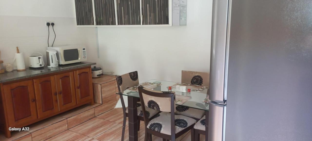 Loversnest Self Catering Anse aux Pins Dış mekan fotoğraf